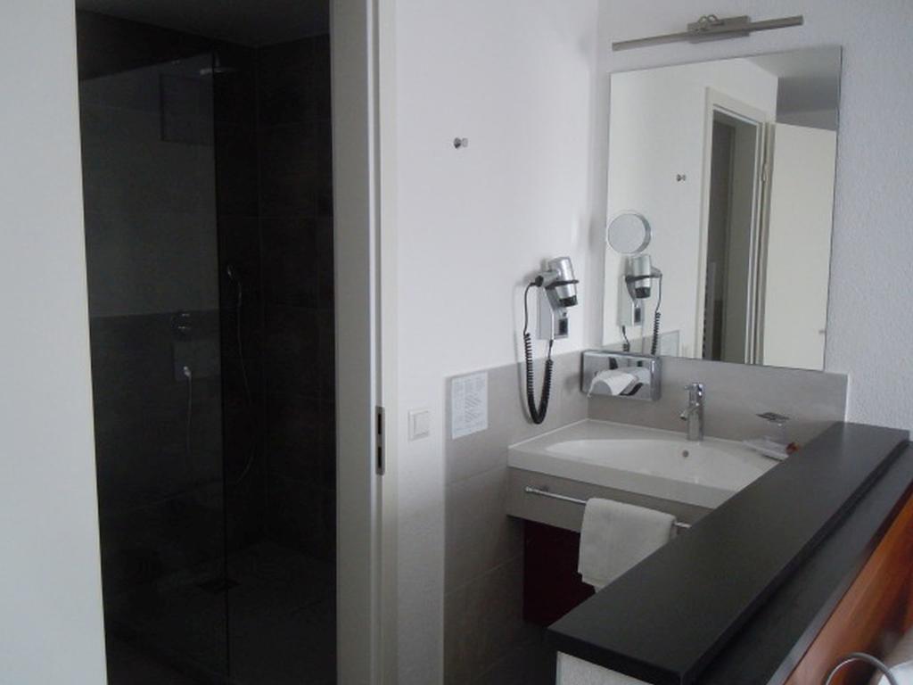 Allgaeuhotel Memmingen Nord Phòng bức ảnh