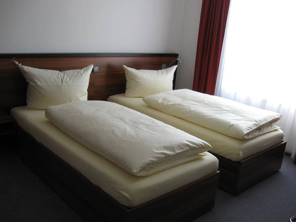 Allgaeuhotel Memmingen Nord Ngoại thất bức ảnh